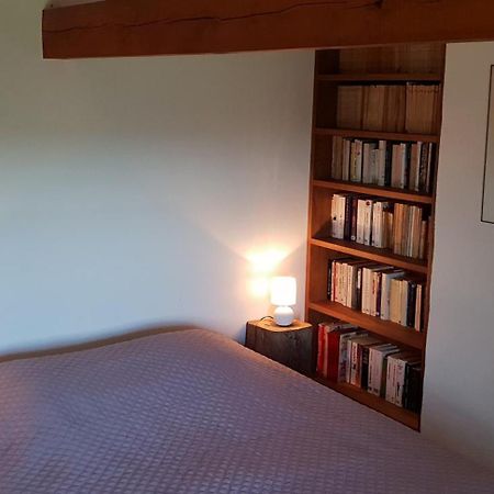 La Petite Maison Des Artistes Castelnau-Pégayrols 外观 照片