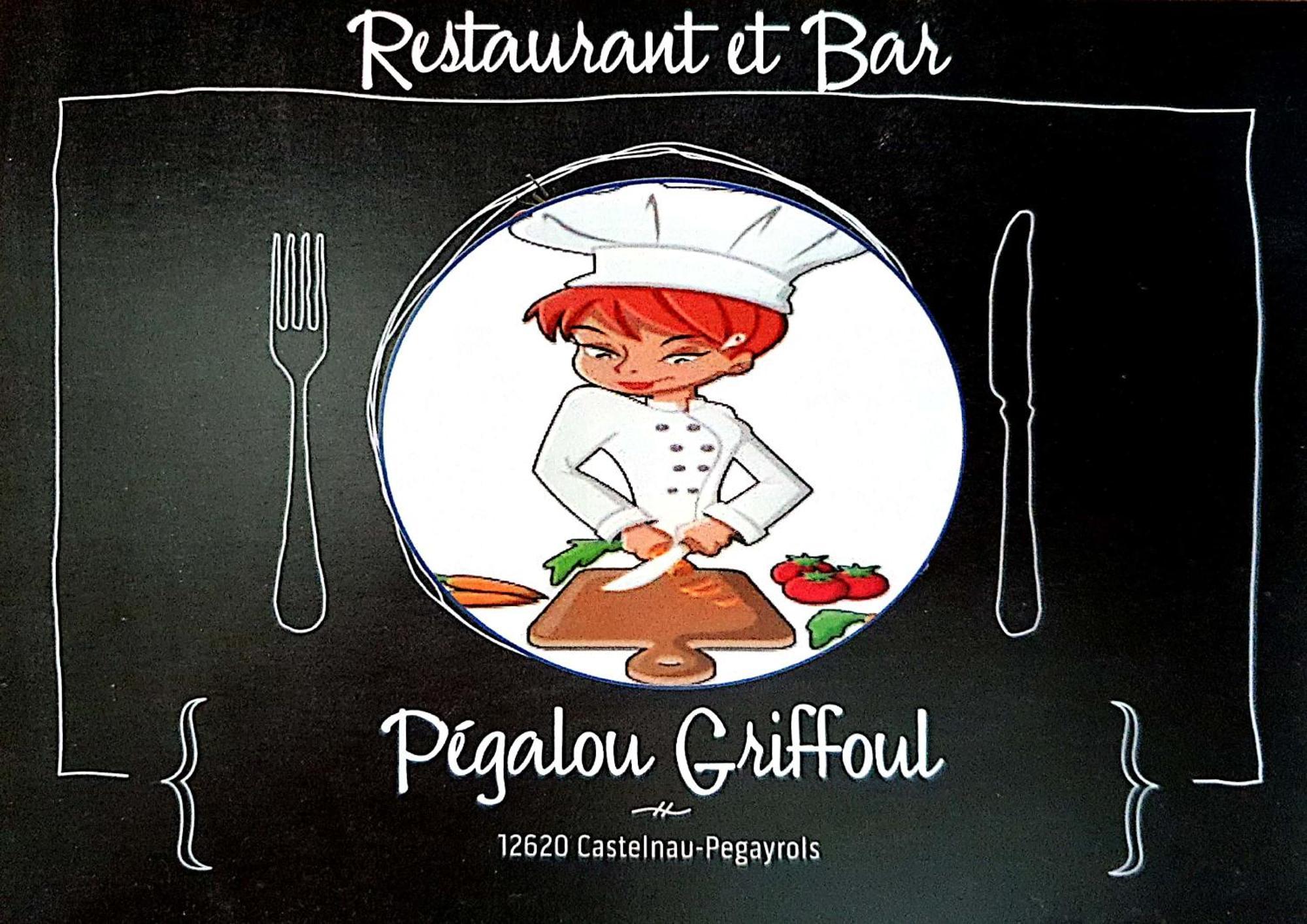 La Petite Maison Des Artistes Castelnau-Pégayrols 外观 照片